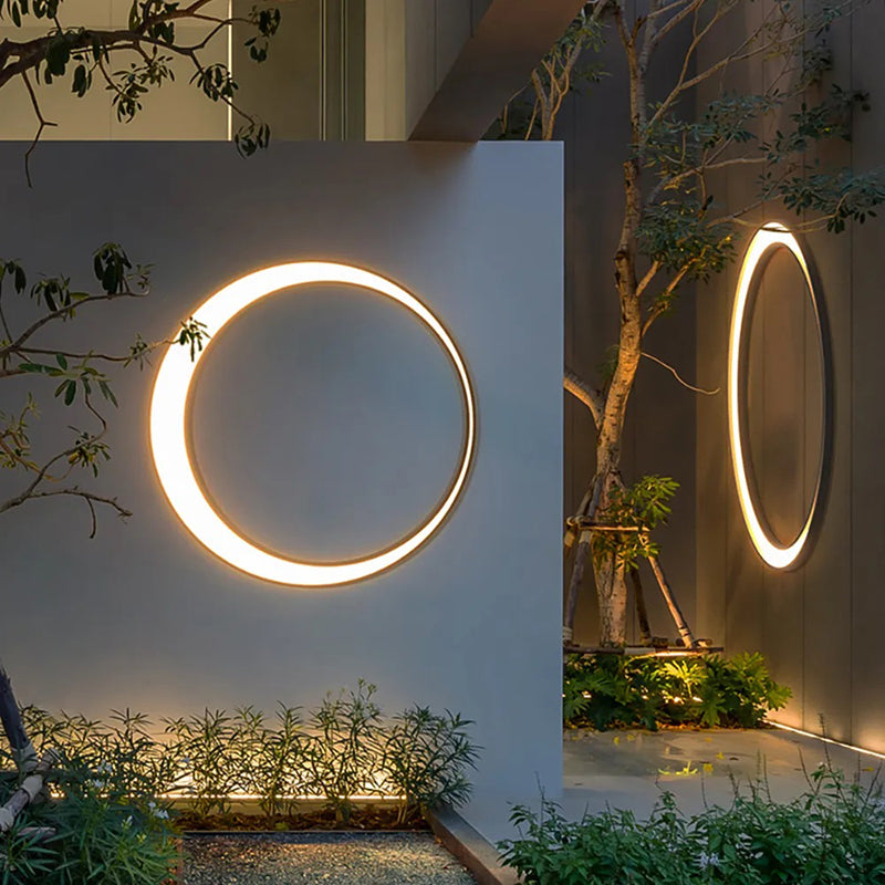 Applique murale extérieure anneau Ray – Cercle LED Art déco en métal, effet lune