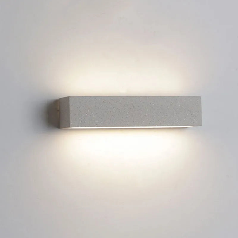 Applique murale extérieure en béton Fyra – 24 cm / Blanc