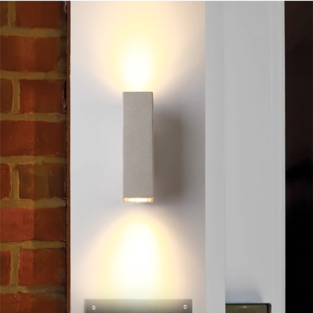 Applique murale extérieure carrée en béton Ray – Blanc / Blanc chaud