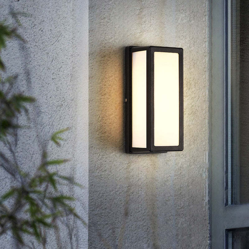 Applique murale extérieure étanche Linae – Métal noir en croix, LED blanc chaud