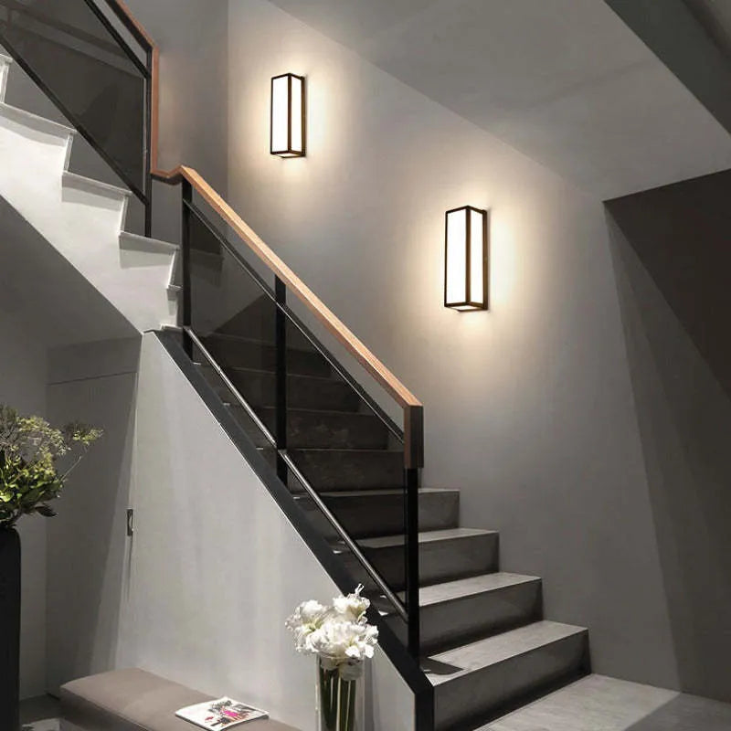 Applique murale extérieure étanche Linae – Métal noir en croix, LED blanc chaud