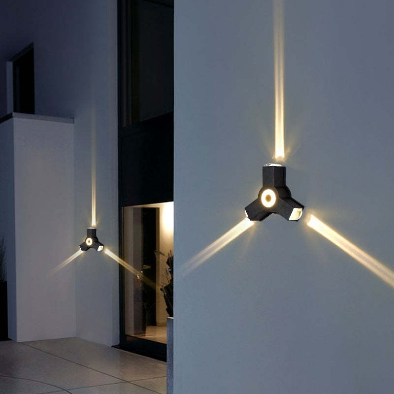 Applique murale extérieure en croix Ovelo – LED blanc chaud étanche, 2 à 4 têtes