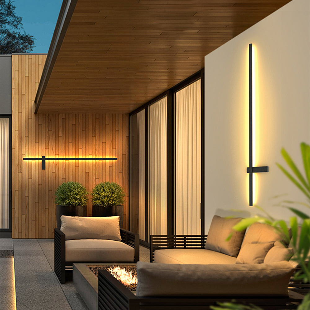 Applique murale extérieure double ligne Ray – LED noire étanche, filaire ou solaire