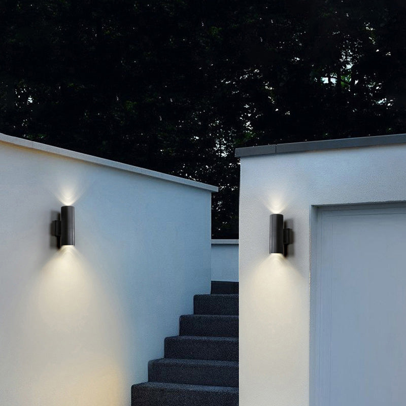 Applique murale extérieure double tête Kren – Métal noir et verre, LED blanc chaud