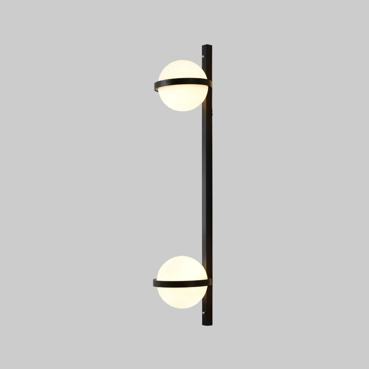 Applique murale extérieure à globes Ray – Sphères opalines LED étanches, version verticale