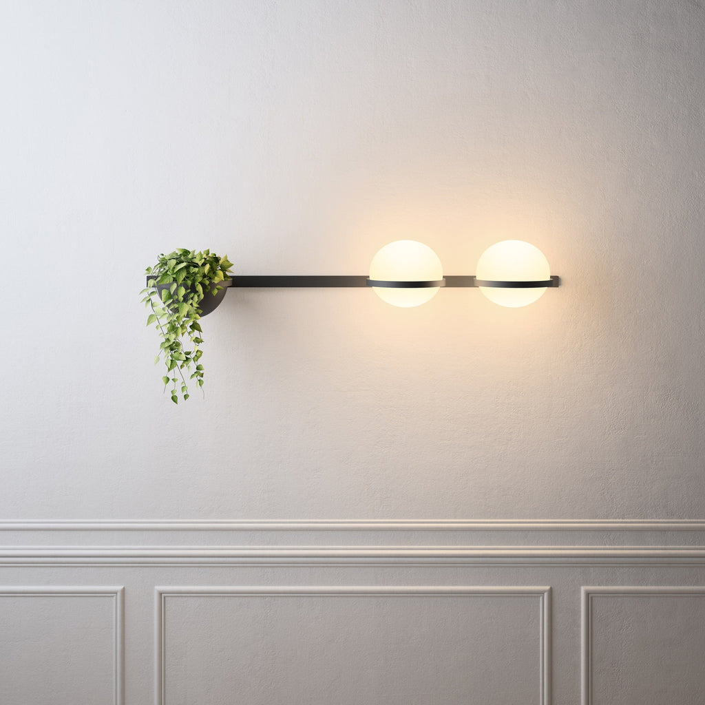 Applique murale extérieure à globes Ray – Sphères opalines LED étanches, version verticale