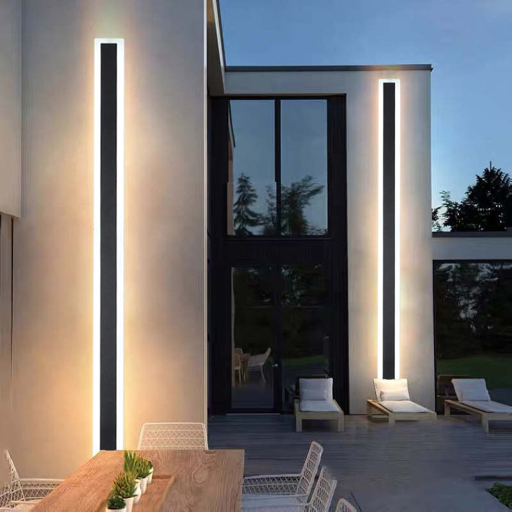 Applique murale extérieure linéaire Vynn – LED étanche, télécommande ou détecteur