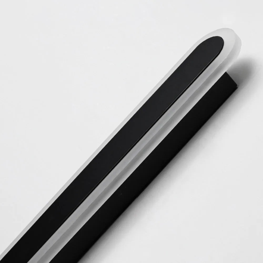 Applique murale extérieure ovale Orral – LED linéaire étanche, option détecteur de mouvement