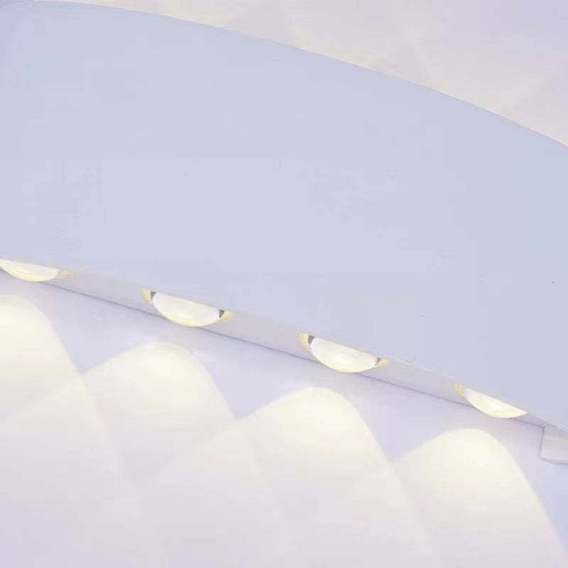 Applique murale extérieure rectangulaire Tronix – LED effet vague, noire ou blanche