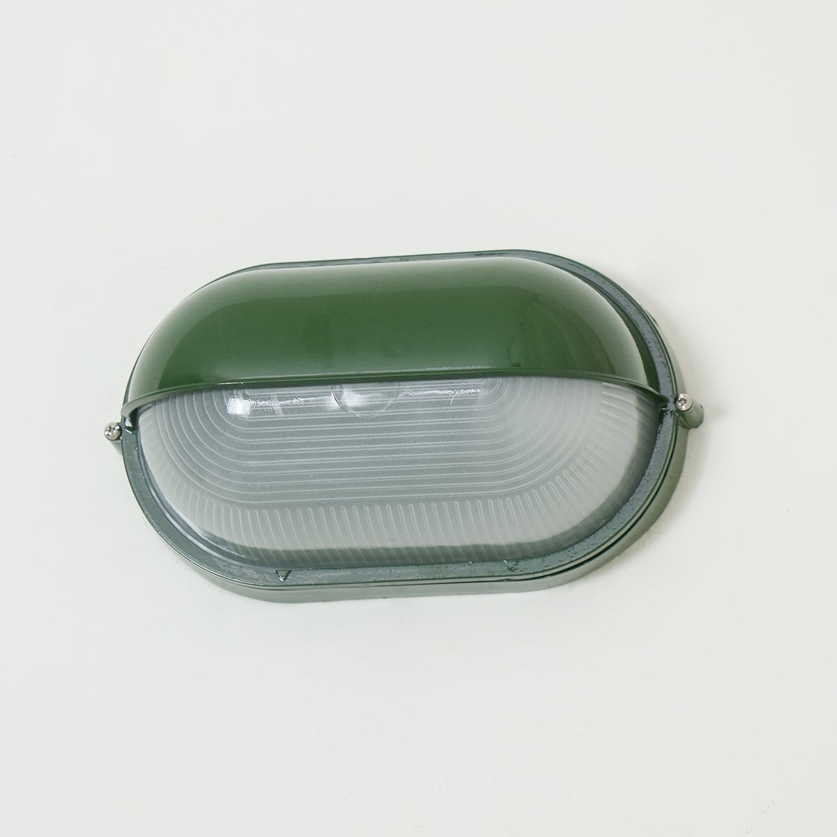 Applique murale extérieure en verre strié Nico – Ovale industrielle, noire ou verte
