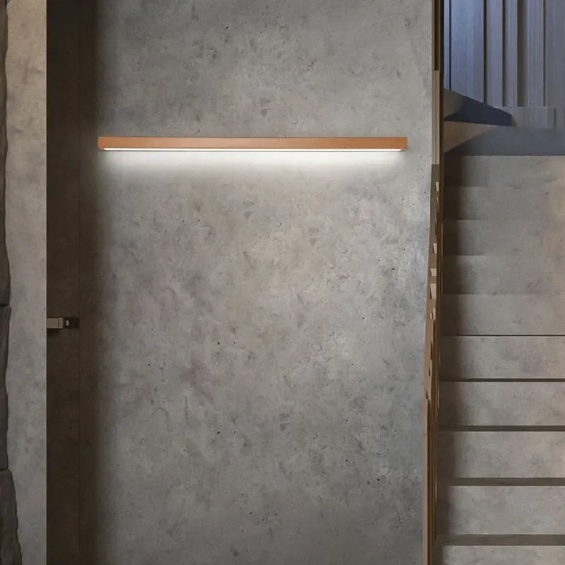 Applique murale linéaire en bois Muto – LED 3 températures, idéale au-dessus du miroir