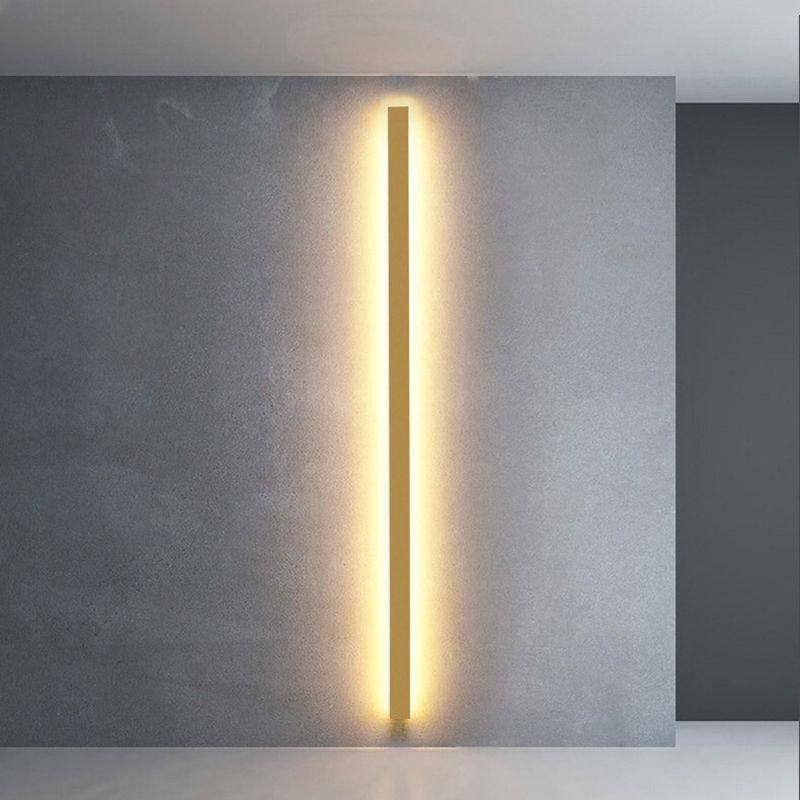 Applique murale linéaire LED Gravo – Métal et acrylique, finition dorée, noire ou blanche