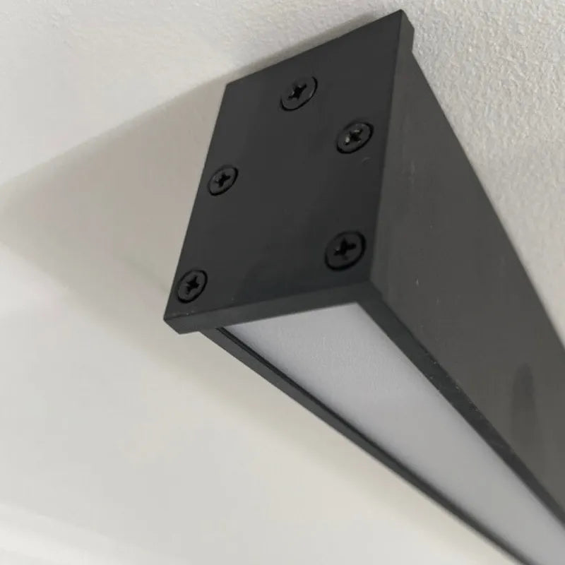 Plafonnier LED linéaire en métal noir Solin – 3 températures de couleur ou variable