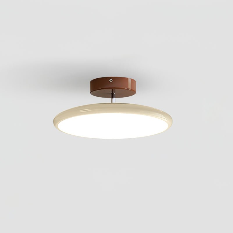 Plafonnier orientable coloré Fyne – Métal et acrylique, tête réglable beige ou verte