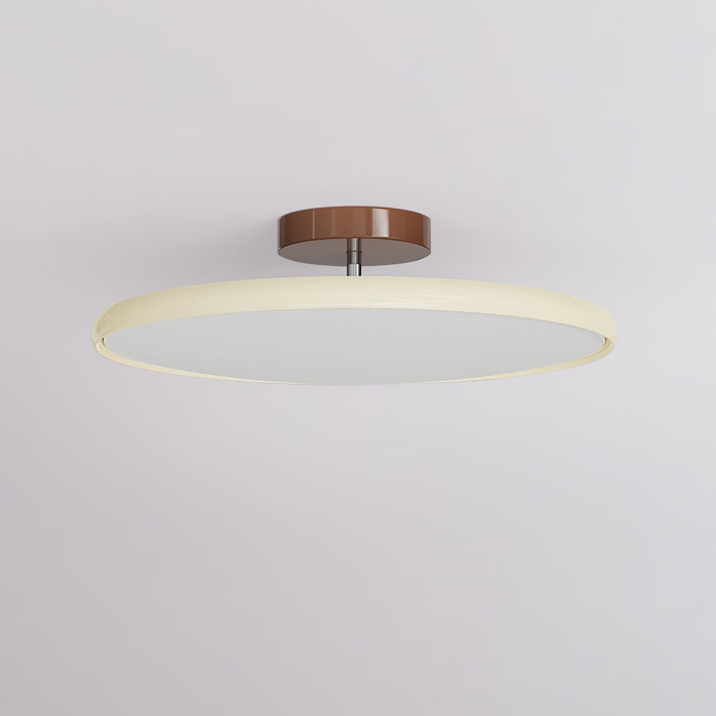 Plafonnier orientable coloré Fyne – Métal et acrylique, tête réglable beige ou verte