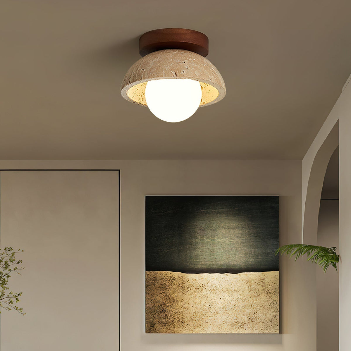 Plafonnier en travertin Mysa – Globe en verre et bois, luminaire minimaliste en pierre