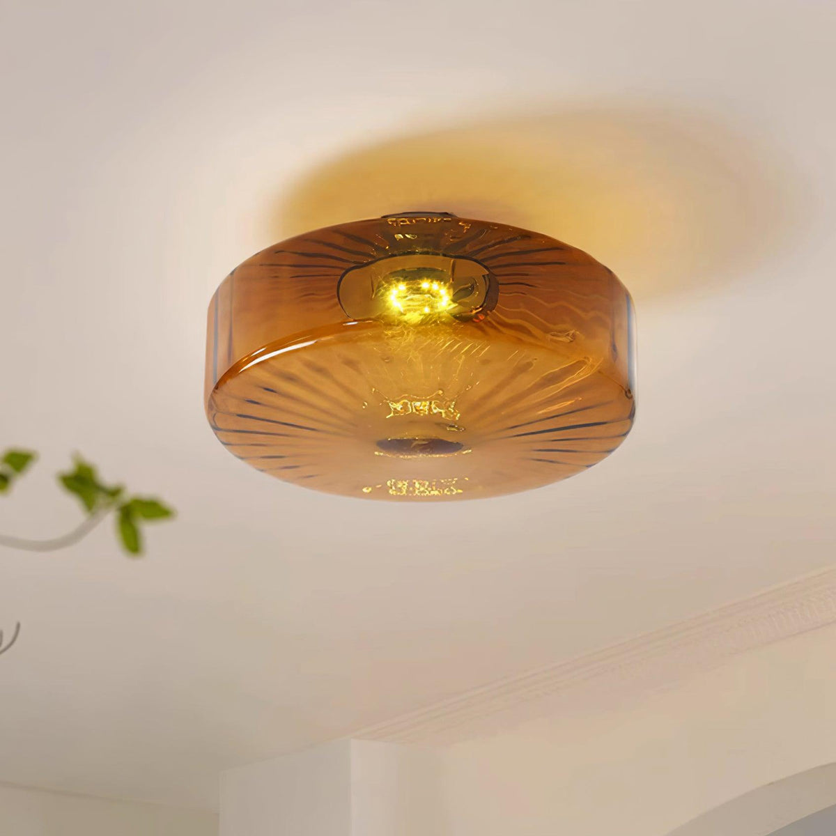 Plafonnier en verre ambré June – Motif rayonnant rétro, lumière chaude