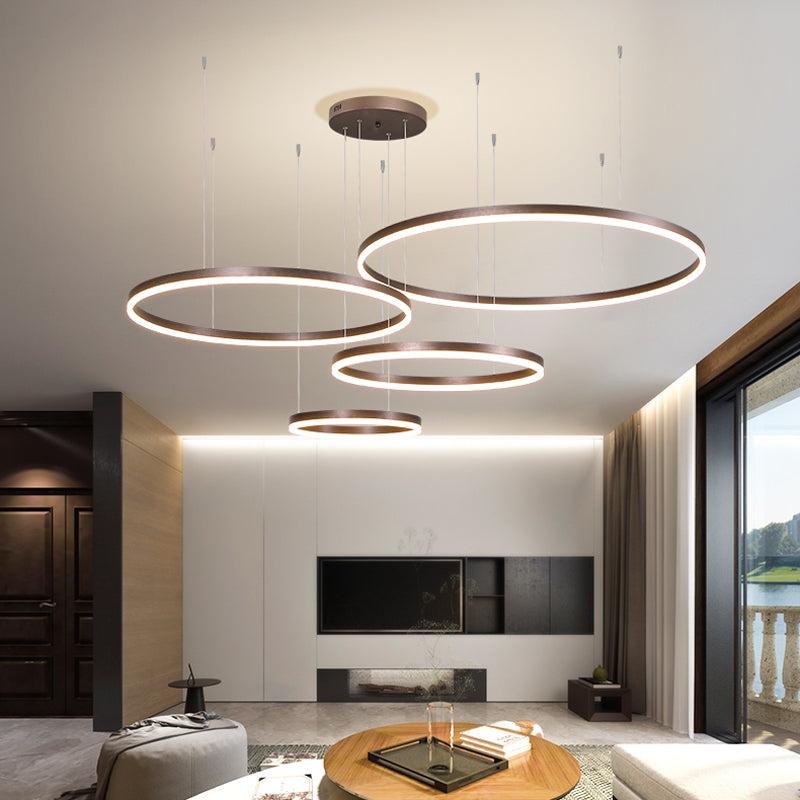 Suspension à anneaux LED Remi – Cercles en métal et acrylique, 2 à 5 anneaux