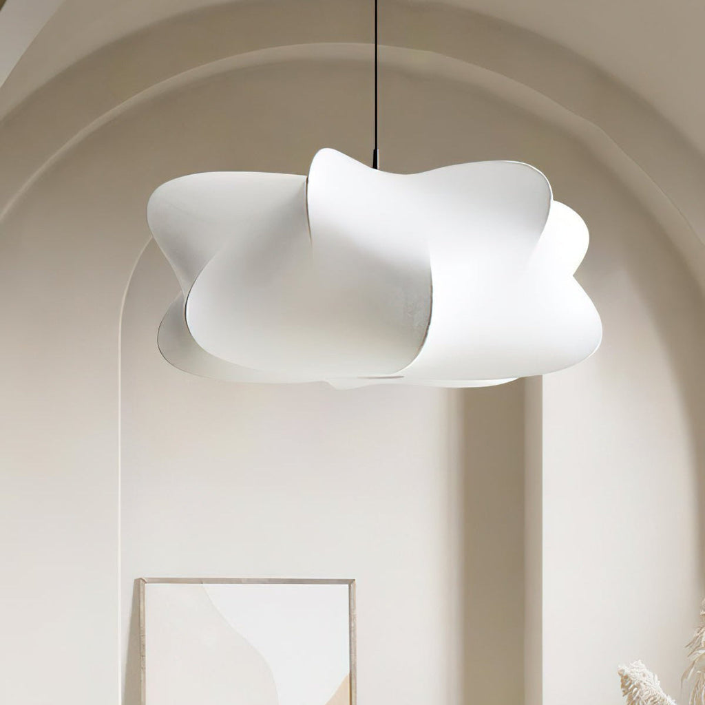 Suspension cocon en soie Pino – Luminaire organique en soie de mûrier et métal