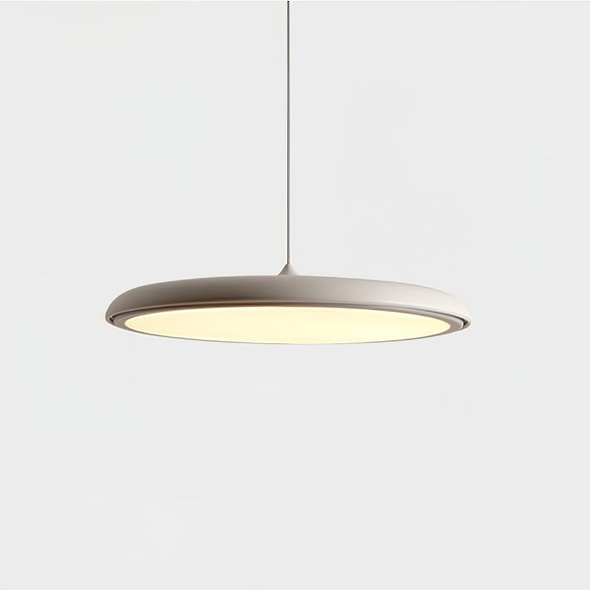 Suspension LED colorée Orik – Dôme macaron en acrylique et métal, 8 coloris
