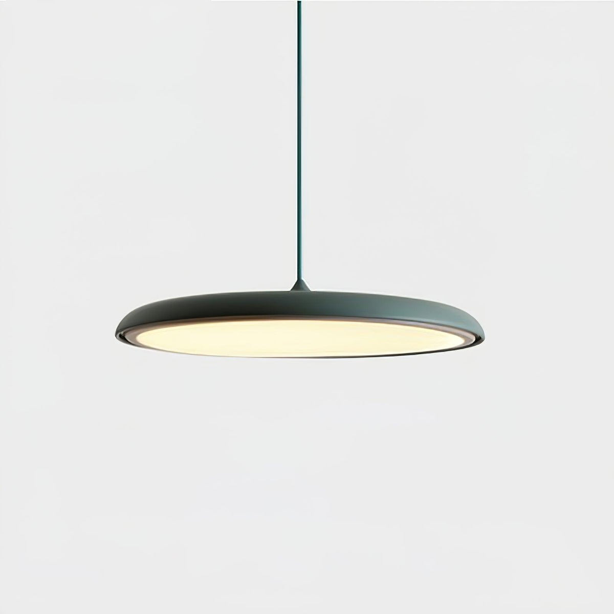 Suspension LED colorée Orik – Dôme macaron en acrylique et métal, 8 coloris