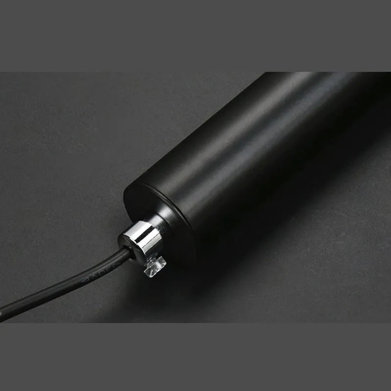 Suspension LED linéaire Filo – Métal sombre, blanc chaud, froid ou neutre