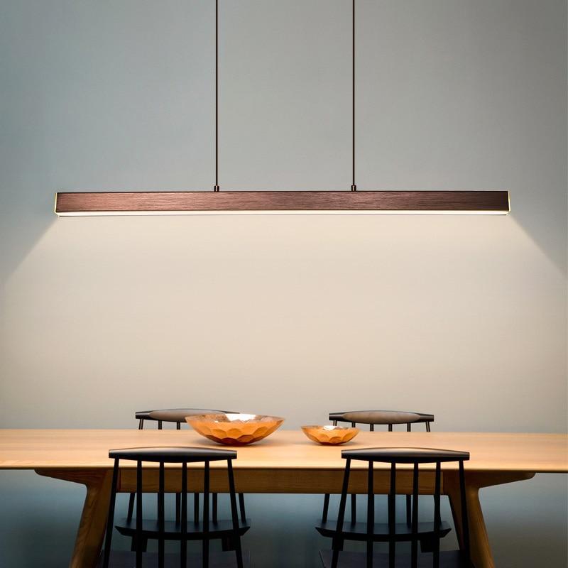 Suspension LED linéaire en métal Thala – Noire ou marron, variable avec télécommande