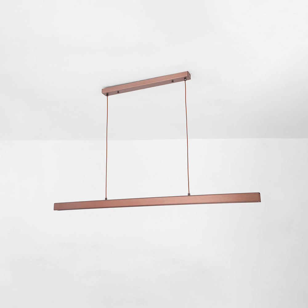 Suspension LED linéaire en métal Thala – Noire ou marron, variable avec télécommande