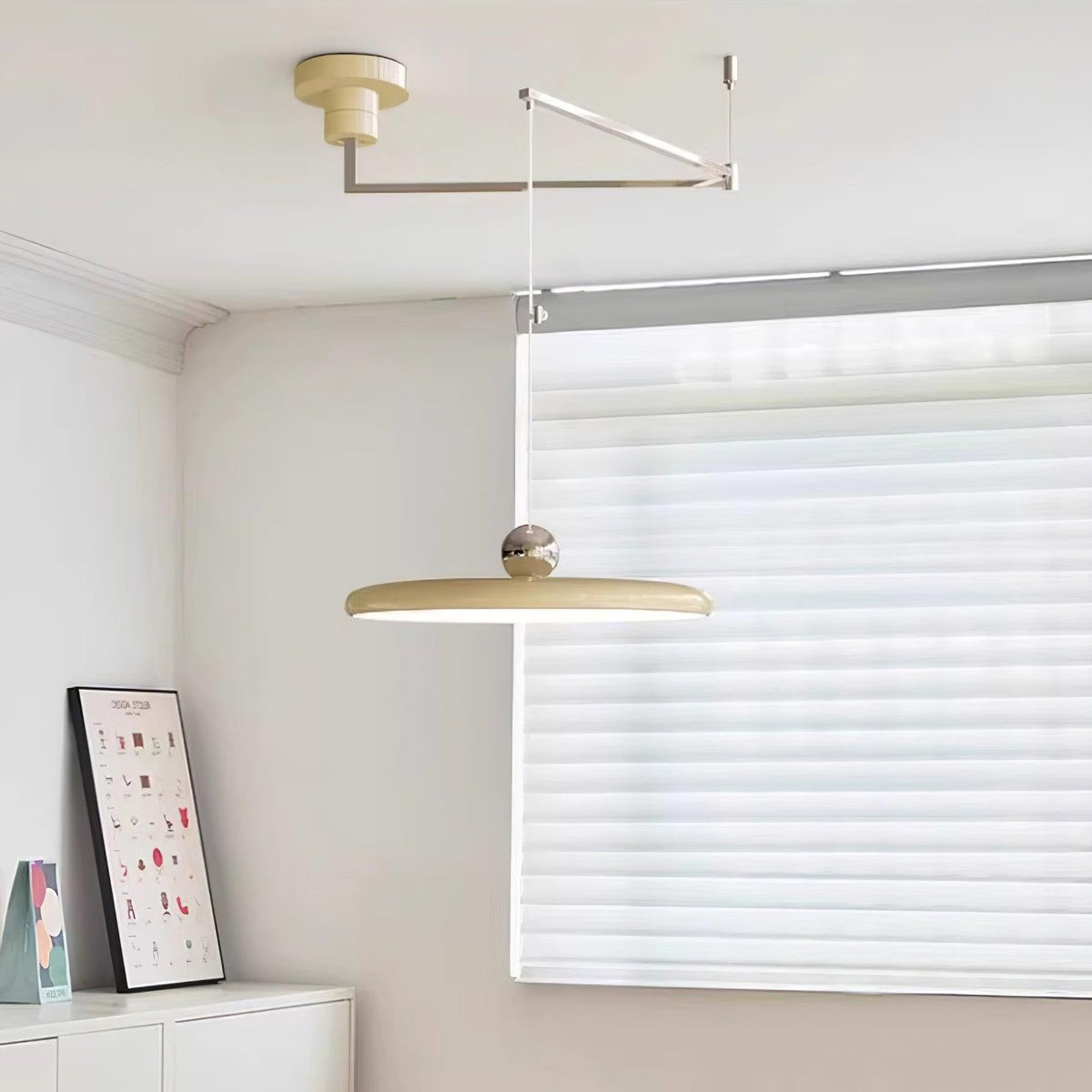 Suspension en métal à bras orientable Flux – Coloris Morandi, LED intégrée