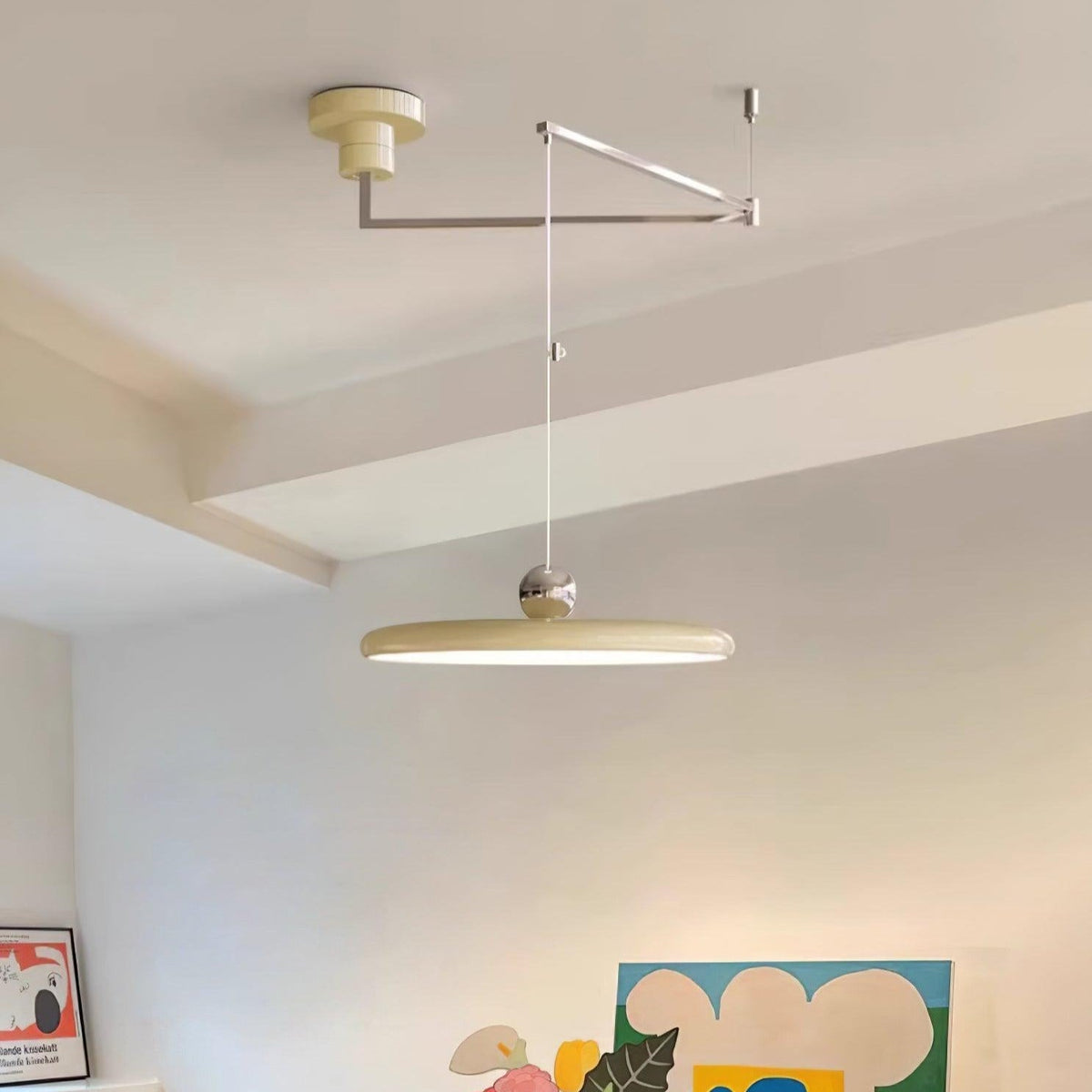 Suspension en métal à bras orientable Flux – Coloris Morandi, LED intégrée