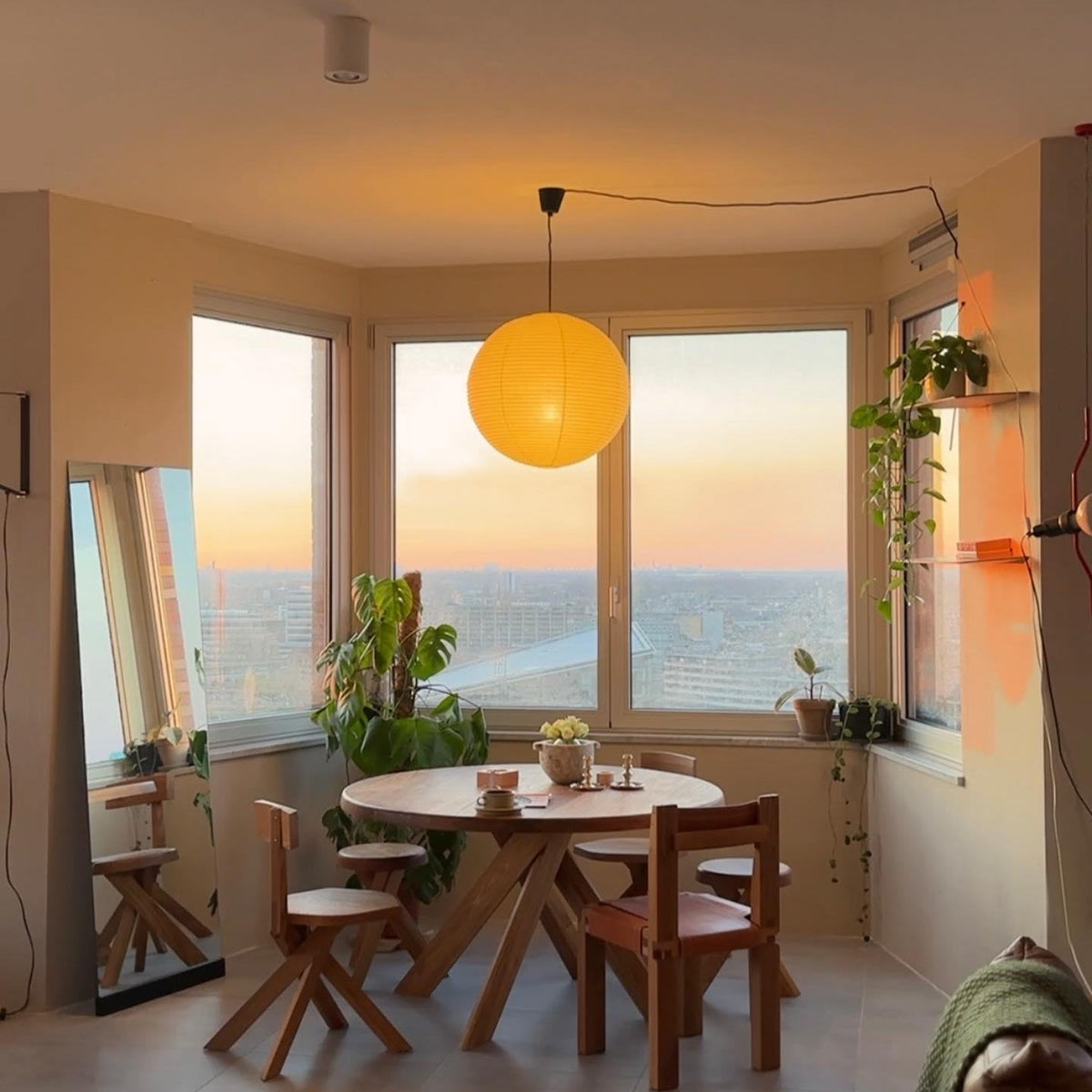 Suspension en papier washi Sylin – Grand abat-jour rond à lumière douce, de 40 à 120 cm