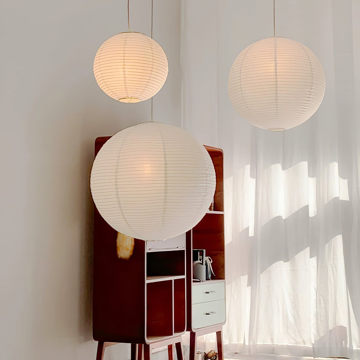 Suspension en papier washi Sylin – Grand abat-jour rond à lumière douce, de 40 à 120 cm