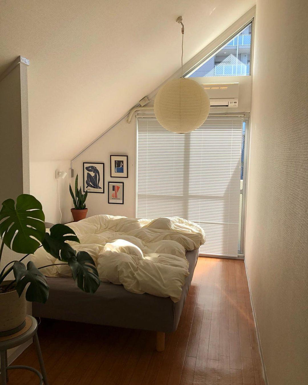 Suspension en papier washi Sylin – Grand abat-jour rond à lumière douce, de 40 à 120 cm