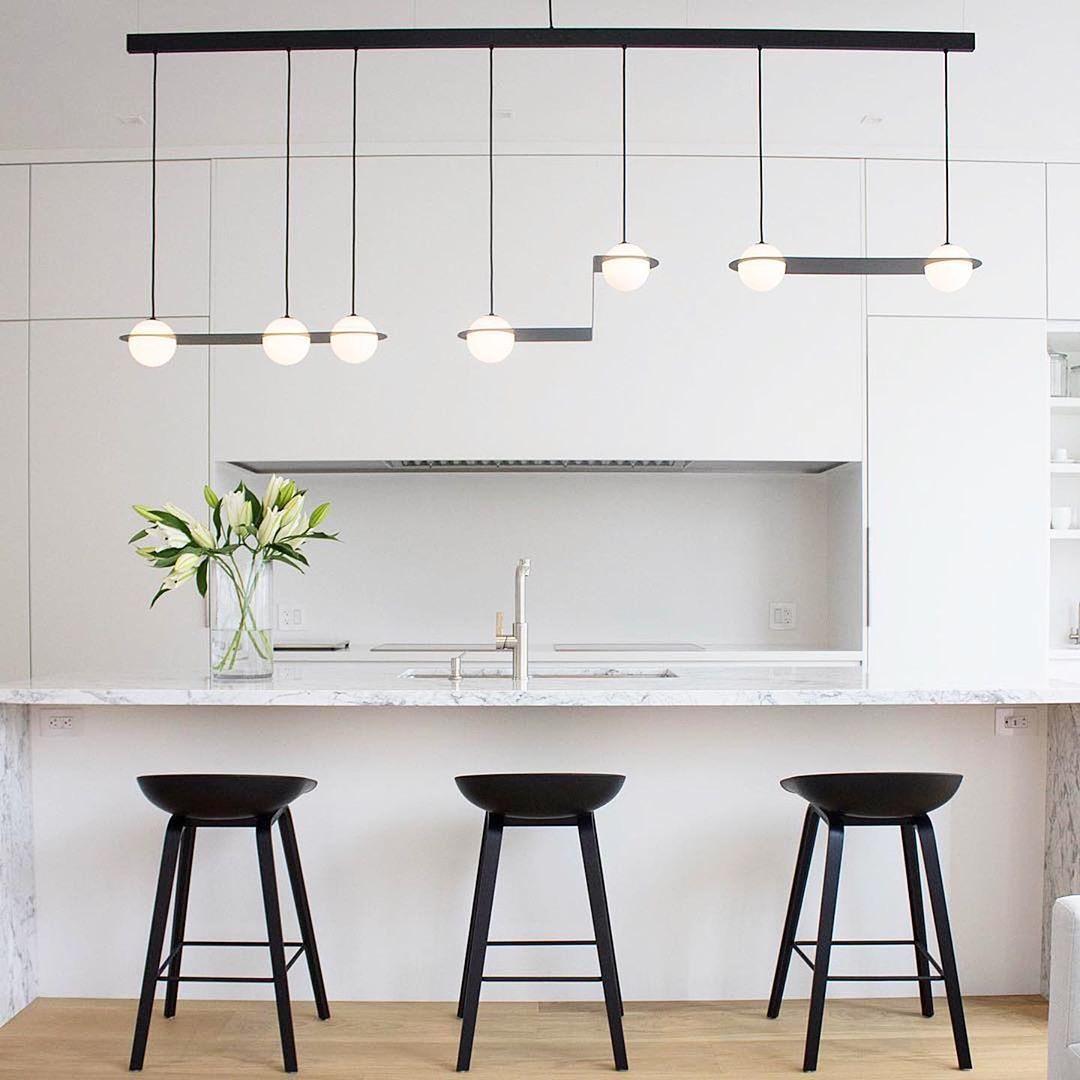 Suspension en verre noir et blanc Selan – Hauteur réglable, 9 formes au choix