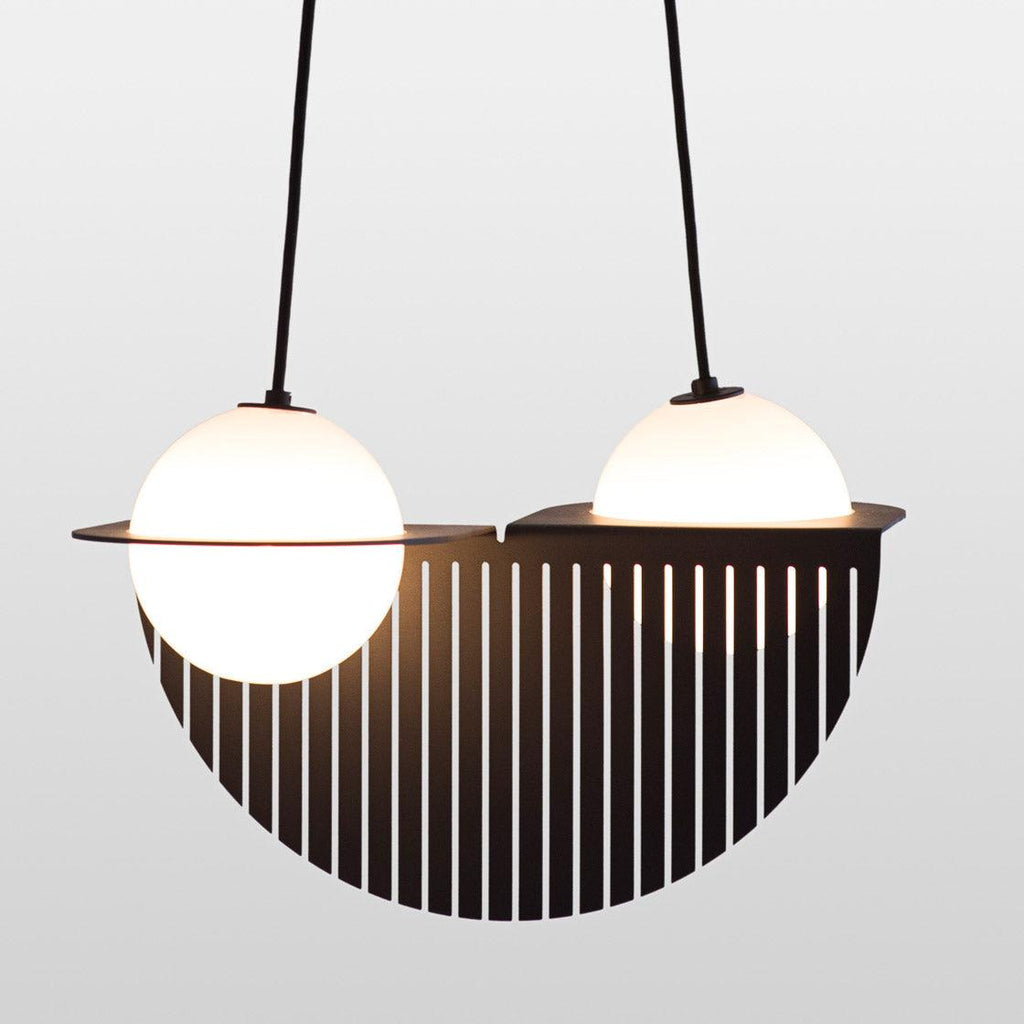 Suspension en verre noir et blanc Selan – Hauteur réglable, 9 formes au choix