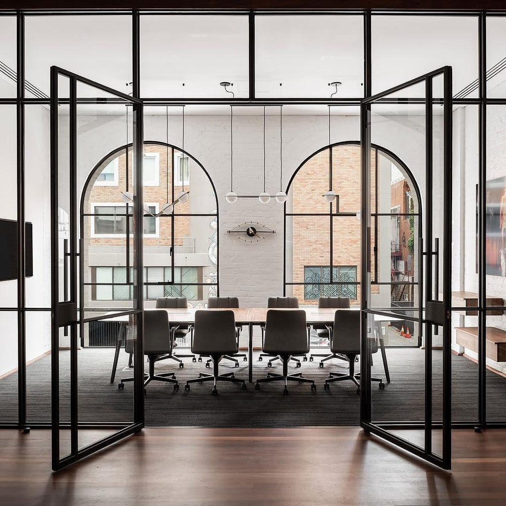 Suspension en verre noir et blanc Selan – Hauteur réglable, 9 formes au choix